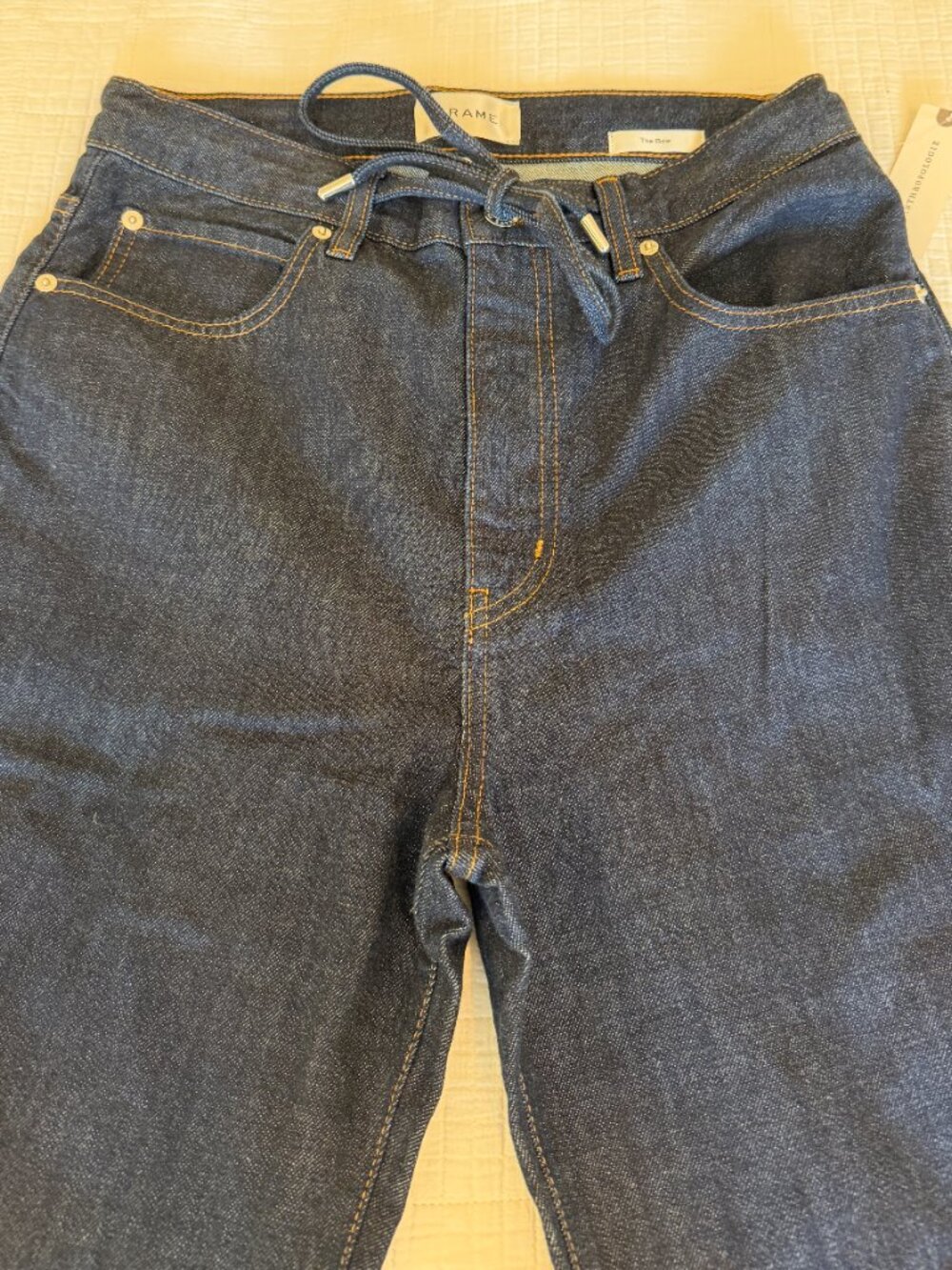 FRAME The Off Duty Drawstring Bow High Rise Jeans in Rinse 26 - Picture 13 of 13